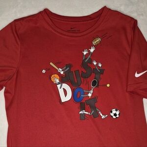 Nike Dri-FIT Boys Red “Just Do It” Sports Graphic T-Shirt Size Large